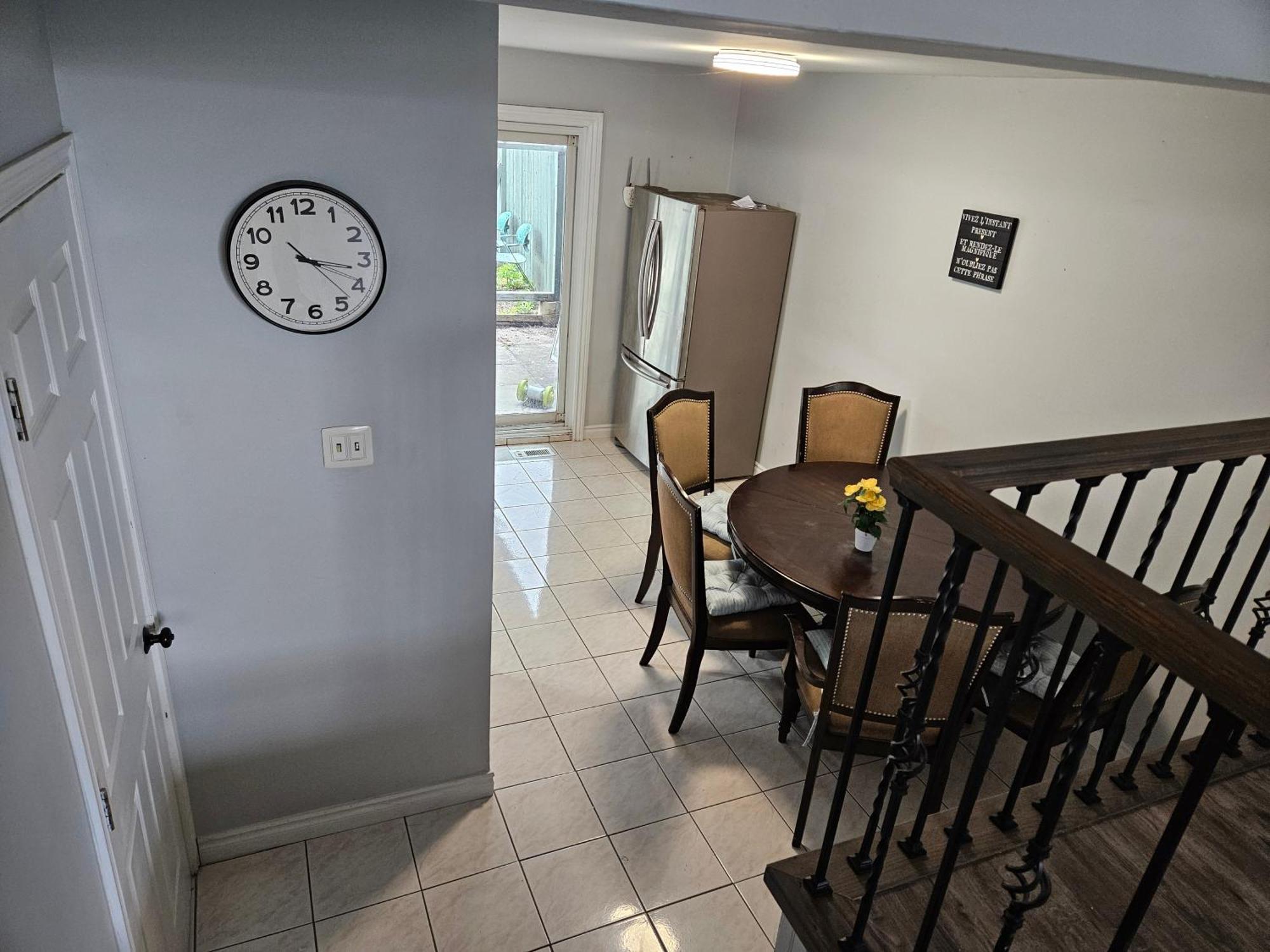 Modern Quiet Home By The Airport Mississauga Esterno foto